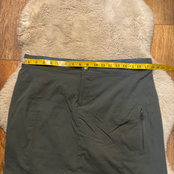 Columbia Skort Gray Size 14 Omni-Shield Skirt Athletic Athleisure Pickle‎ Ball - Picture 15 of 16